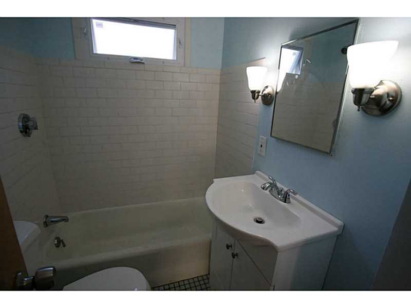 49 Madison Street Pawtucket, RI 02861 - Photo 16 of 22 Bathroom.
