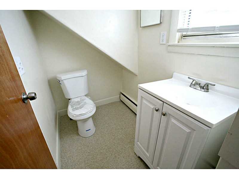 49 Madison Street Pawtucket, RI 02861 - Photo 17 of 22 Bathroom.