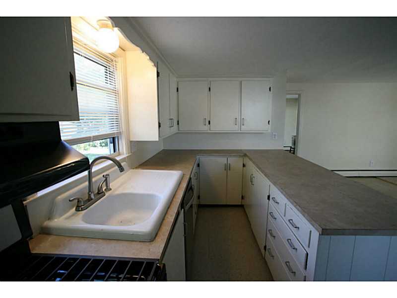 49 Madison Street Pawtucket, RI 02861 - Photo 7 of 22 Kitchen.