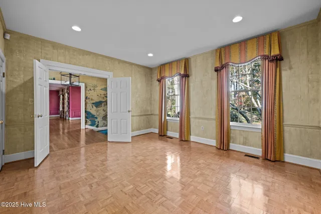 $2,495,000 | 5003 Trent Woods Drive, Trent Woods, NC 28562