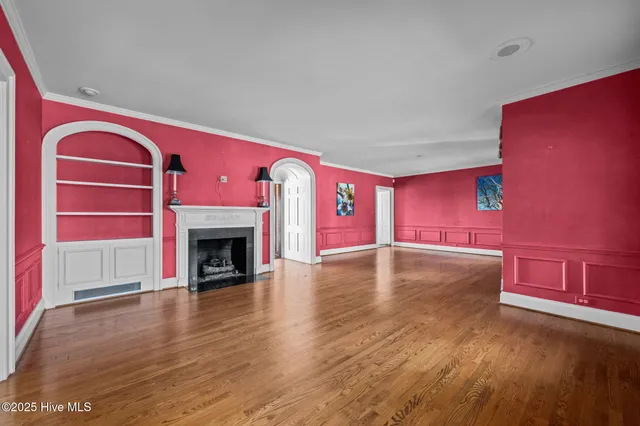 $2,495,000 | 5003 Trent Woods Drive, Trent Woods, NC 28562