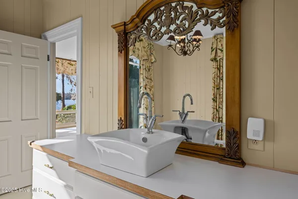 $2,495,000 | 5003 Trent Woods Drive, Trent Woods, NC 28562