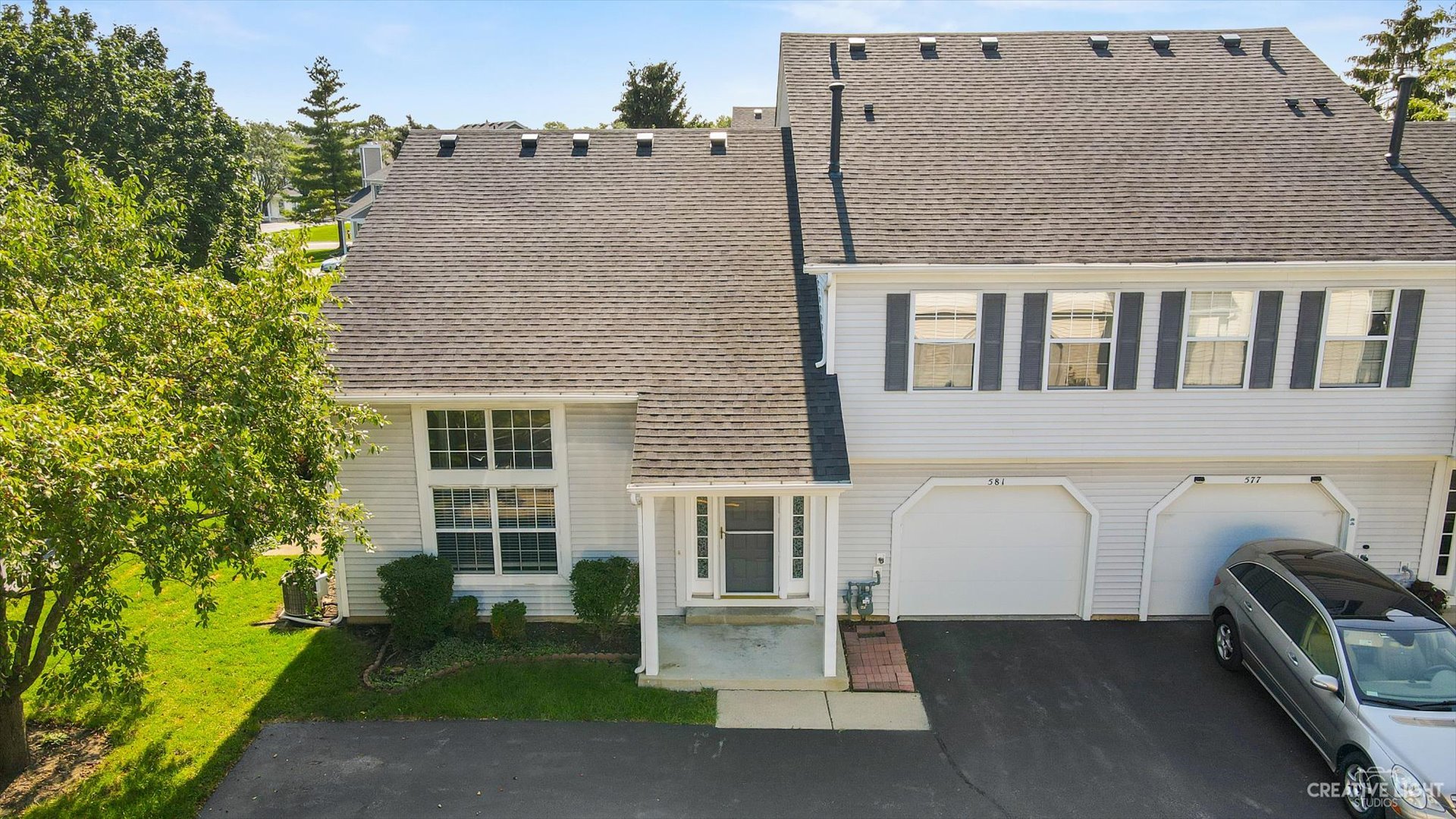 581 East Avenue Streamwood, IL 60107 - Photo 2 of 21