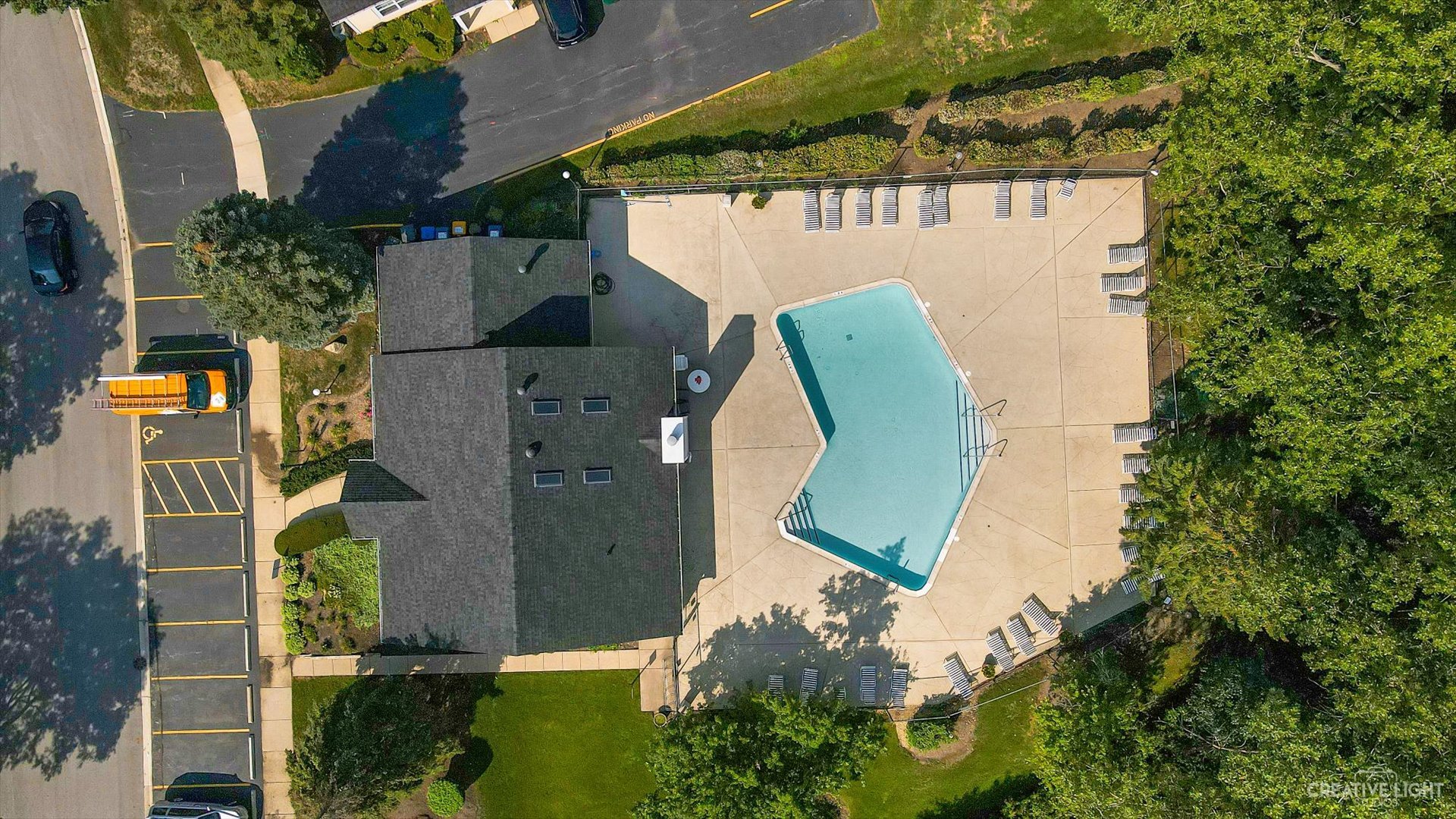 581 East Avenue Streamwood, IL 60107 - Photo 20 of 21