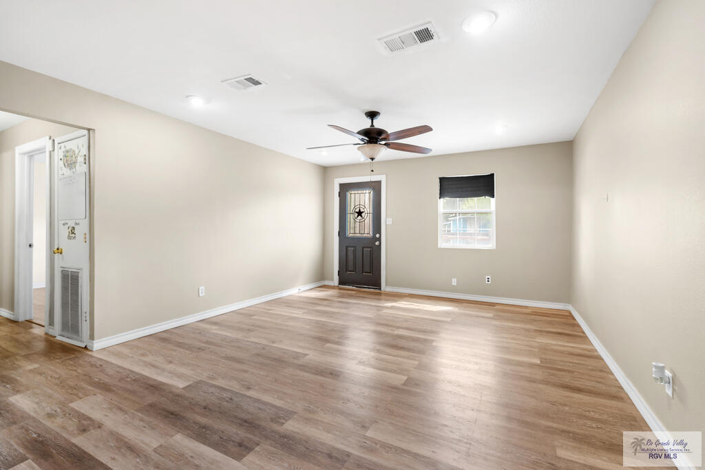 411 West Main Street Sebastian, TX 78569 - Photo 6 of 31 Gallery Image 6