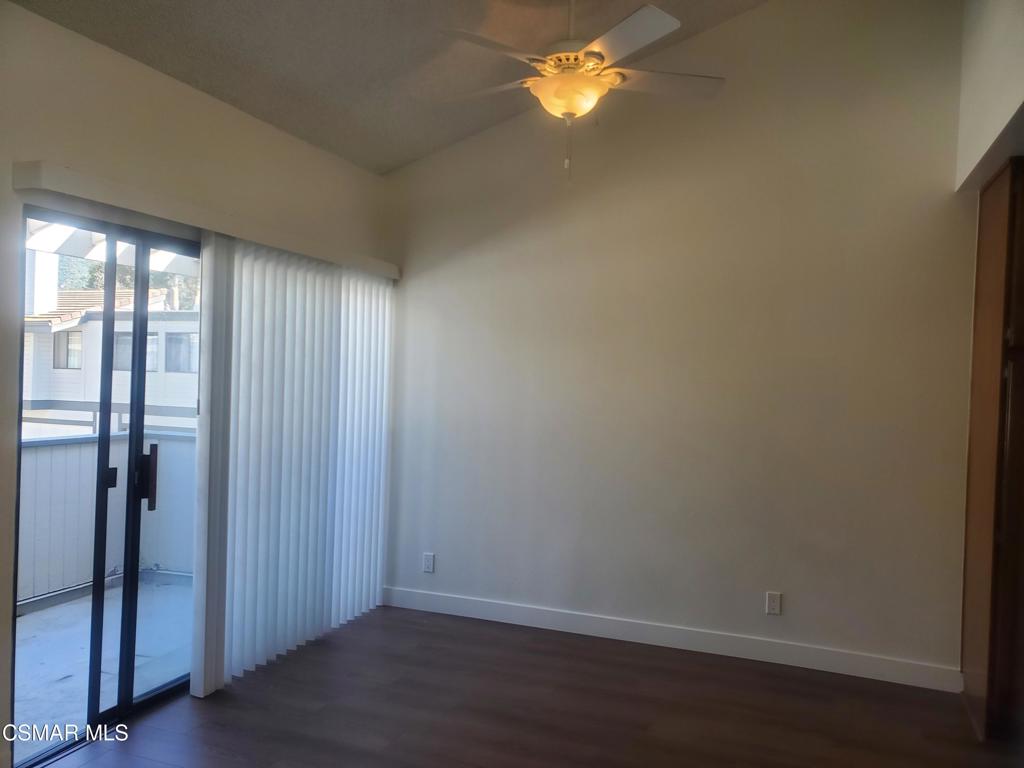 6525 Twin Cir Lane, Unit 2 Simi Valley, CA 93063 - Photo 4 of 16