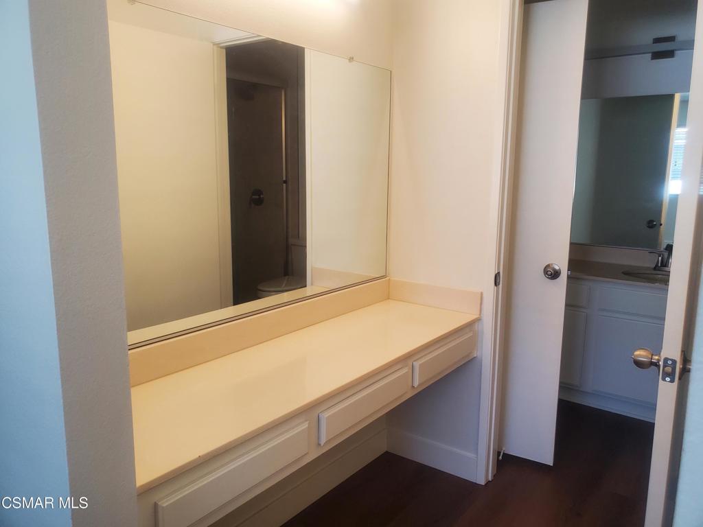 6525 Twin Cir Lane, Unit 2 Simi Valley, CA 93063 - Photo 7 of 16