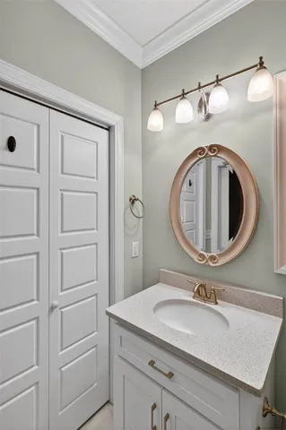 $2,000 | 301 3rd Avenue, St. Simons Island, GA 31522