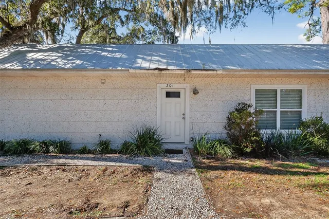 $2,000 | 301 3rd Avenue, St. Simons Island, GA 31522