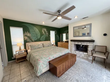 $750,000 | 1702 Deerfield Drive, Austin, TX 78741