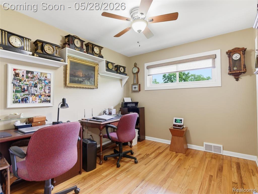 12099 Torrey Road Fenton, MI 48430 - Photo 22 of 60