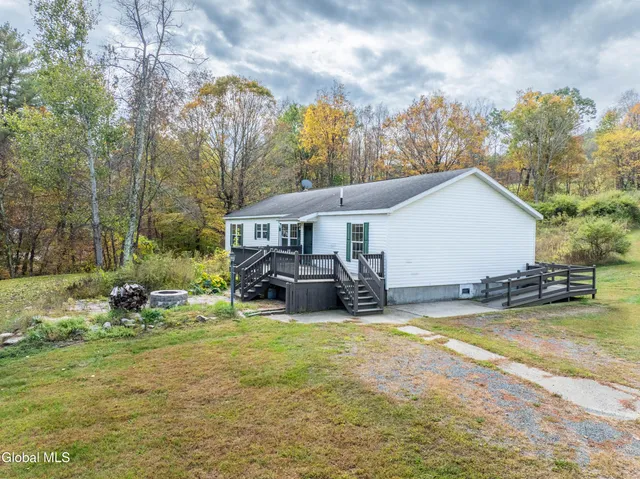 $279,000 | 667 Ashgrove Road, White Creek, NY 12816