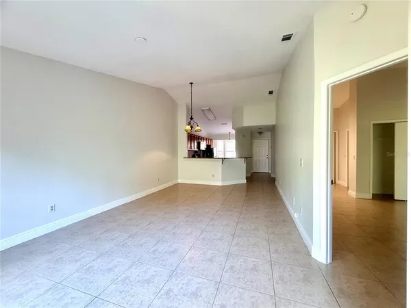 $1,900 | 7872 Sugar View Court, Unit 7872, Orlando, FL 32819