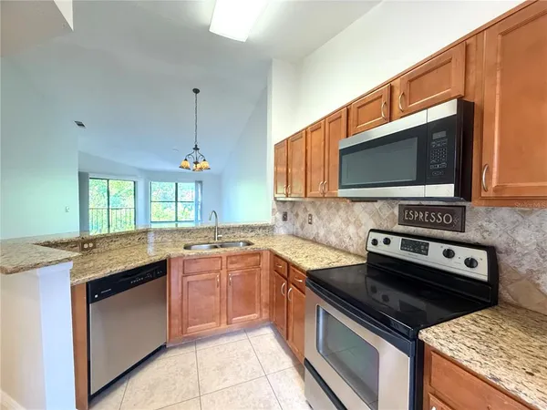 $1,900 | 7872 Sugar View Court, Unit 7872, Orlando, FL 32819