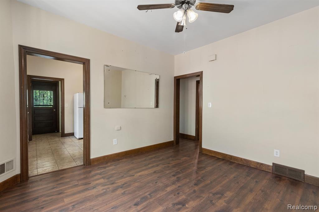 739 Delaware Street Detroit, MI 48202 - Photo 30 of 70