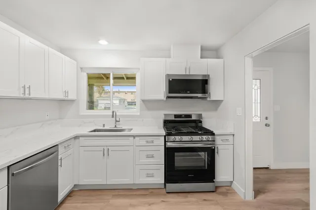 $324,999 | 580 Lampasas Avenue, Sacramento, CA 95815