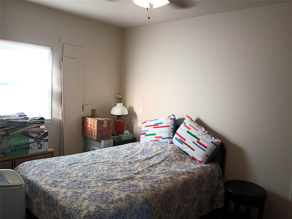 203 7th Street Memphis, TX 79245 - Photo 11 of 25