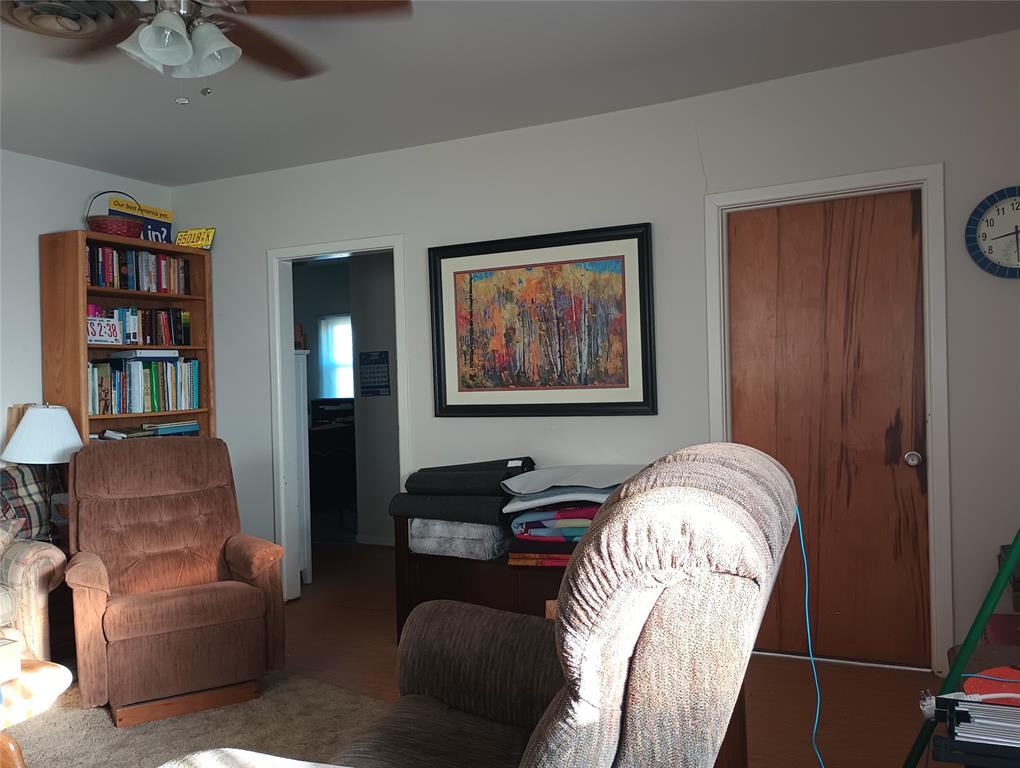 203 7th Street Memphis, TX 79245 - Photo 8 of 25