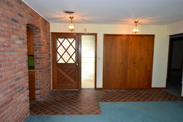 2362 Gale Road Ann Arbor, MI 48105 - Photo 4 of 39 Photo 4