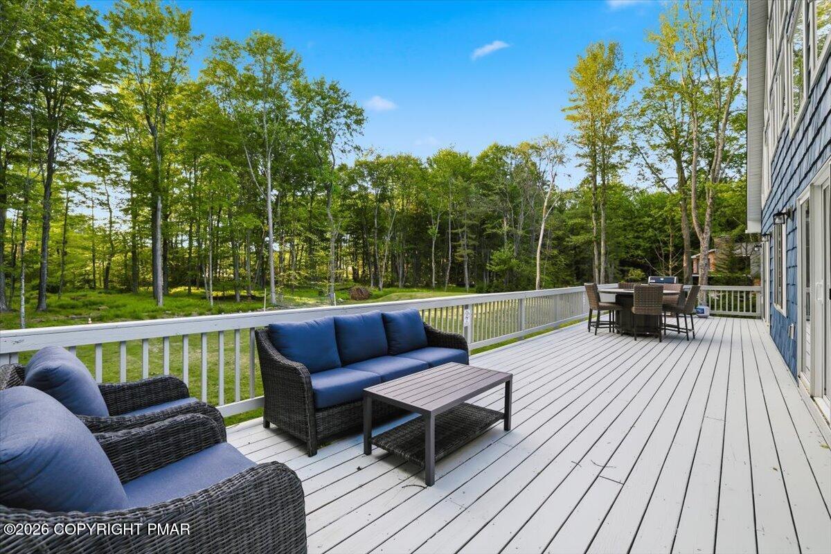 159 Robyn Lane Pocono Lake, PA 18347 - Photo 77 of 82 021-Photo-21