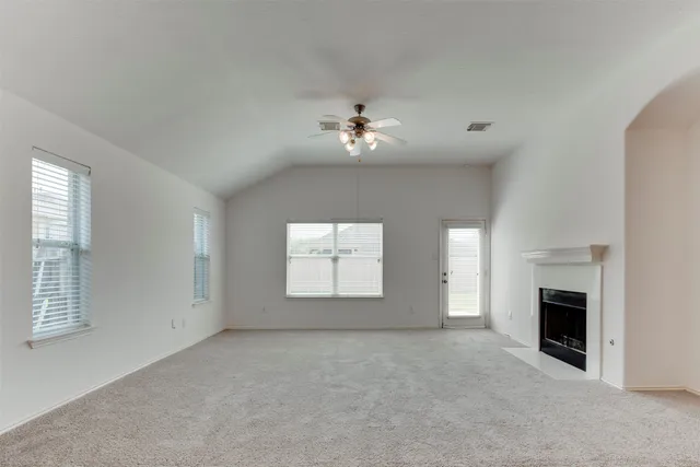 $2,100 | 18535 Melissa Springs Drive, Tomball, TX 77375