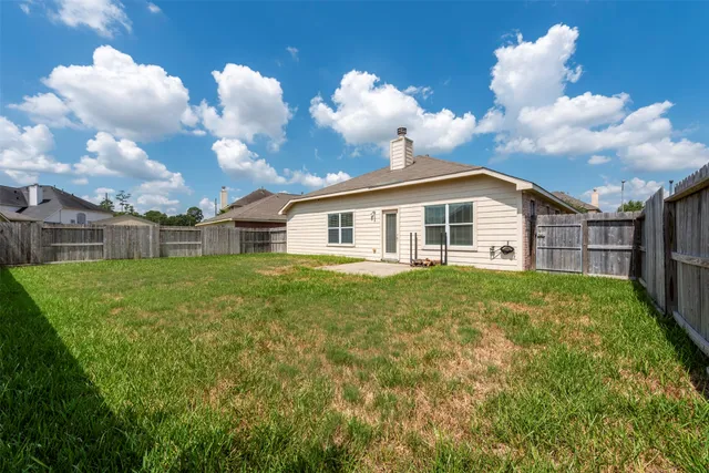 $2,100 | 18535 Melissa Springs Drive, Tomball, TX 77375