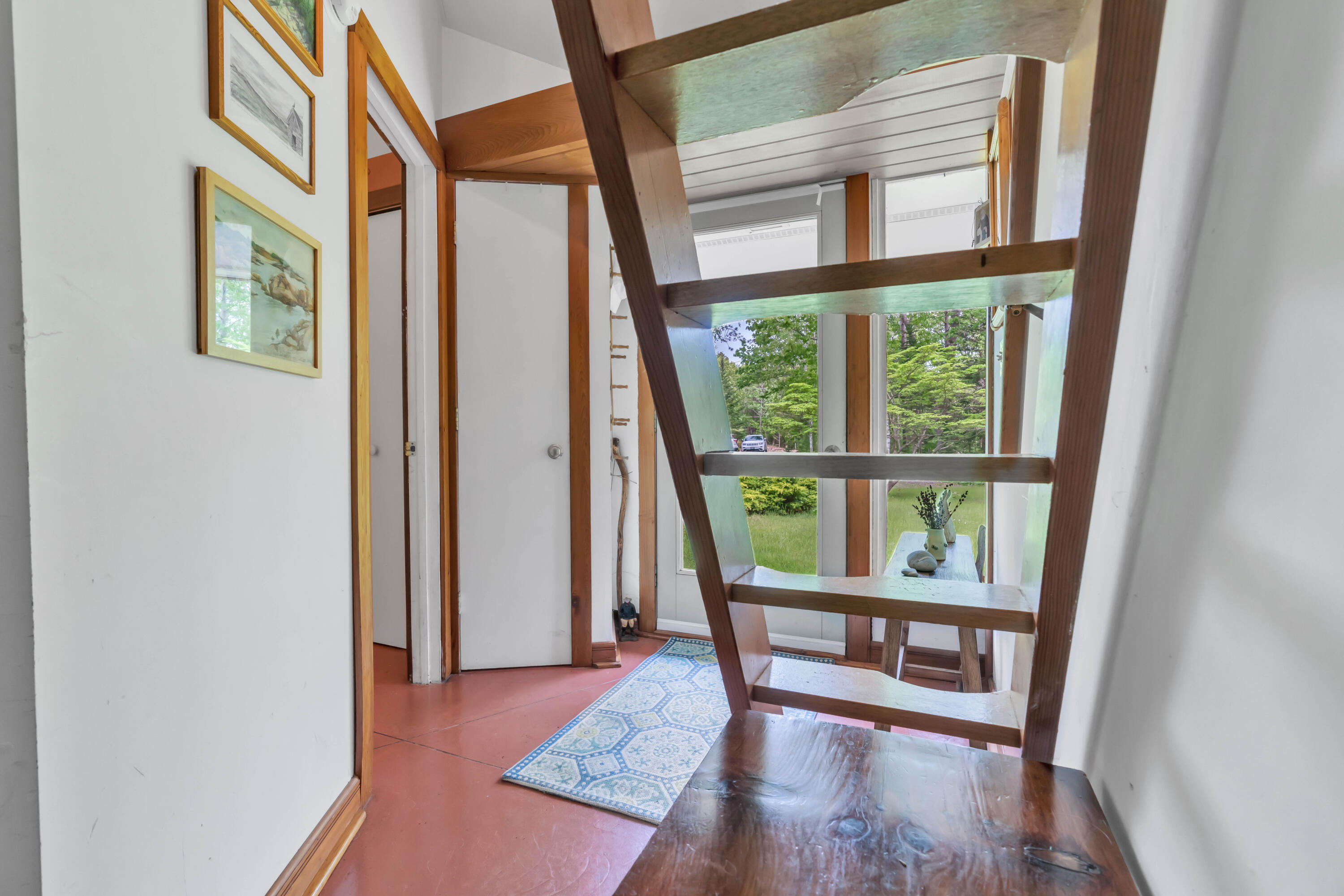 355 Mills Road Kennebunkport, ME 04046 - Photo 15 of 24 355_hallway