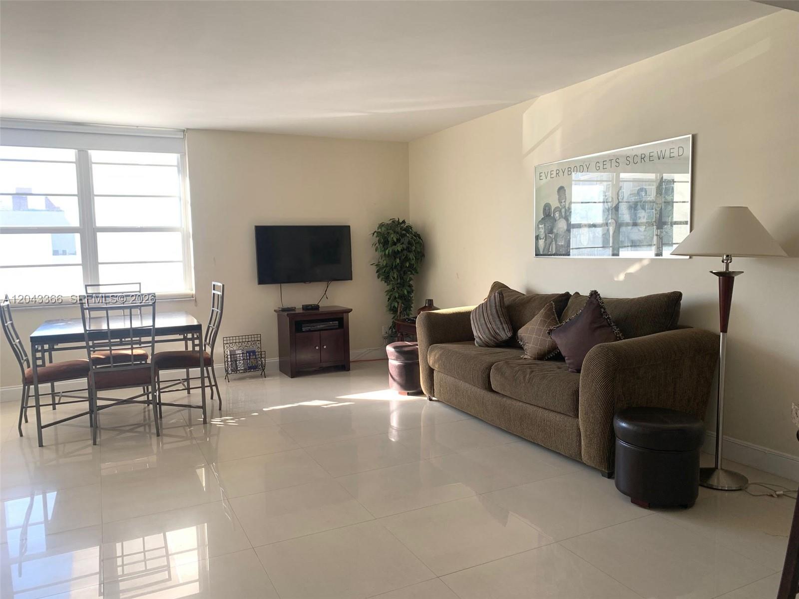 100 Lincoln Road, Unit 316 Miami Beach, FL 33139 - Photo 5 of 18