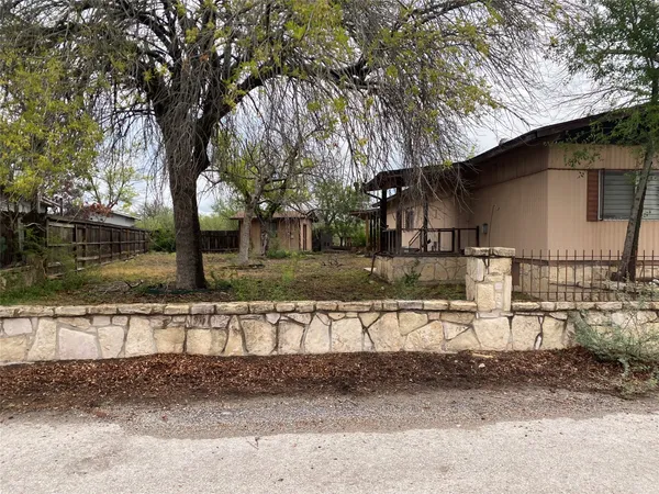$9,900 | 102 Bliss Circle, Brackettville, TX 78832