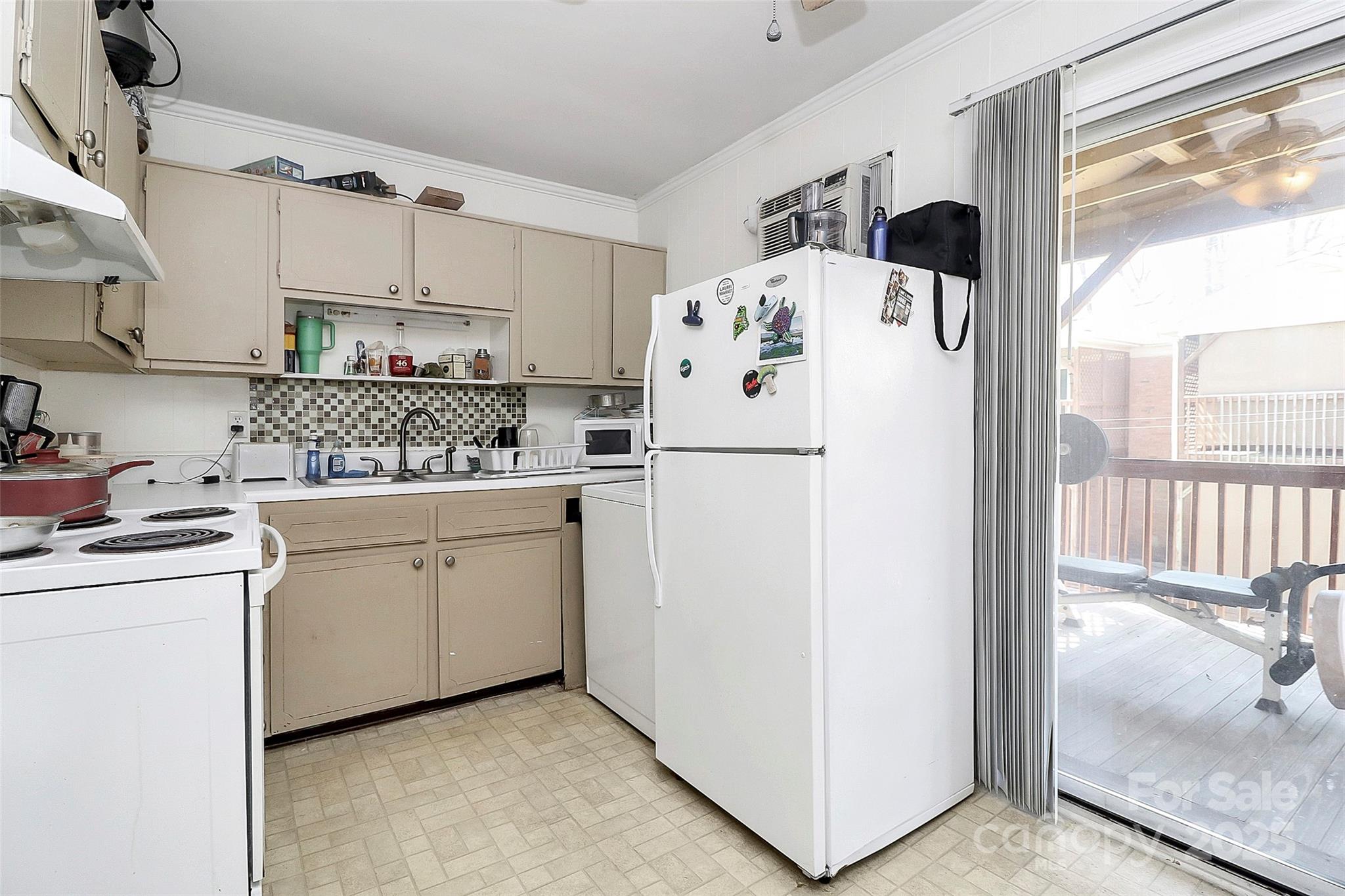 2629 Vail Avenue Charlotte, NC 28207 - Photo 6 of 12