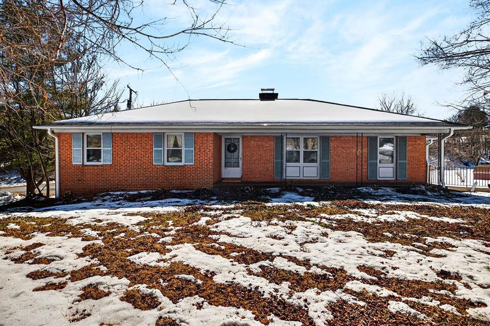 736 Middlebrook Road Staunton, VA 24401 - Photo 1 of 65