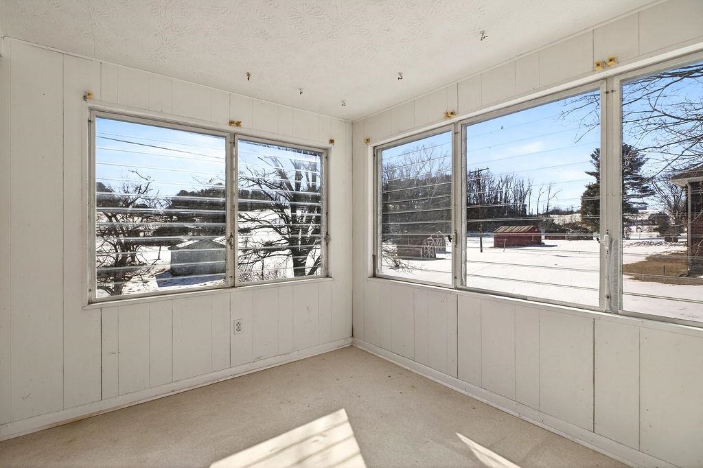 736 Middlebrook Road Staunton, VA 24401 - Photo 27 of 65