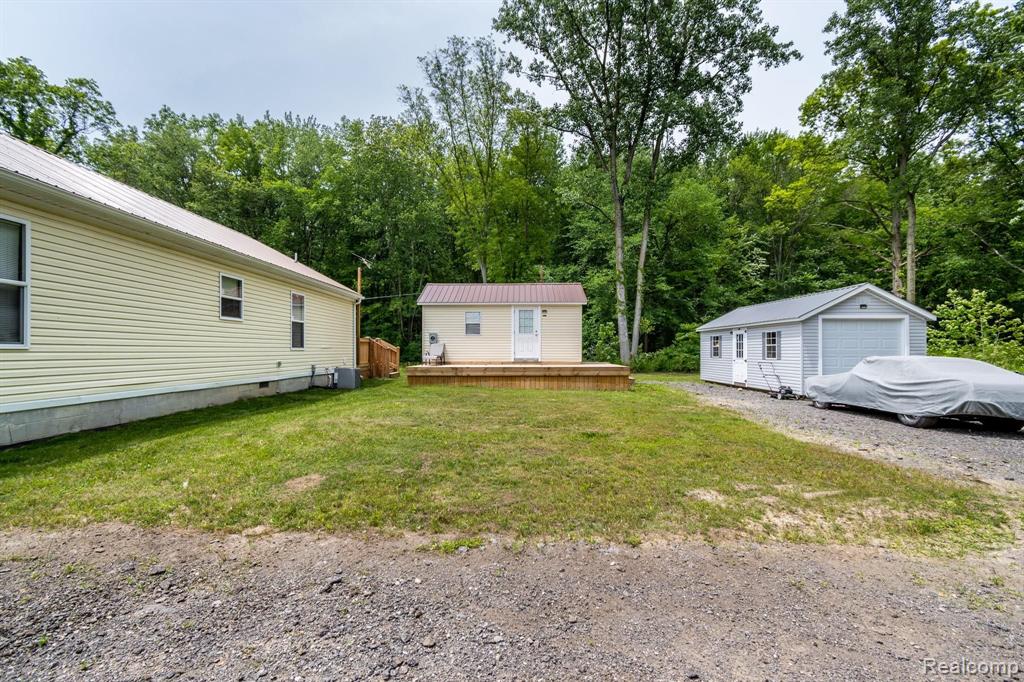 49150 Willow Road Belleville, MI 48111 - Photo 8 of 36 Gallery Image 8