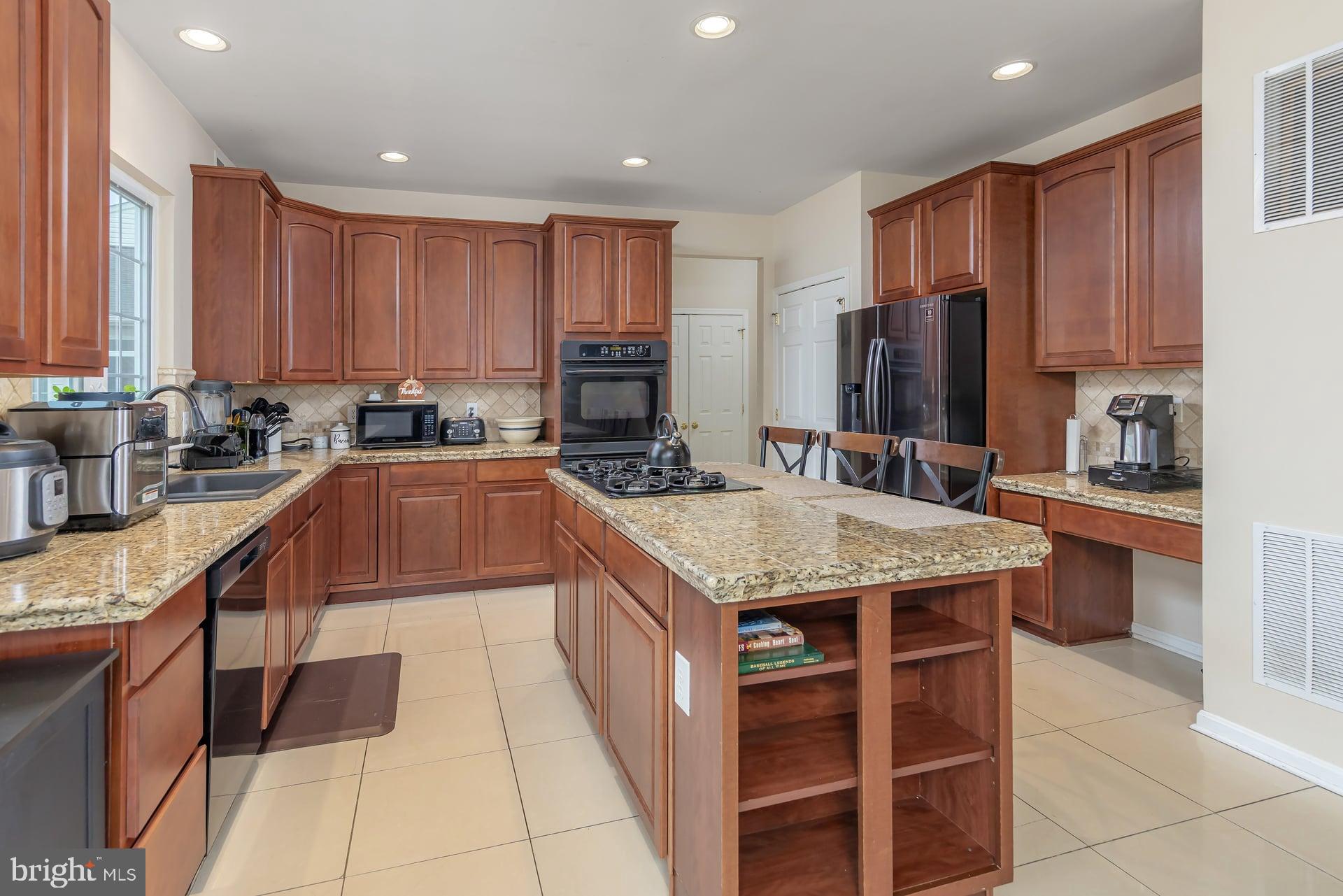 45 Mullen Drive Sicklerville, NJ 08081 - Photo 14 of 40