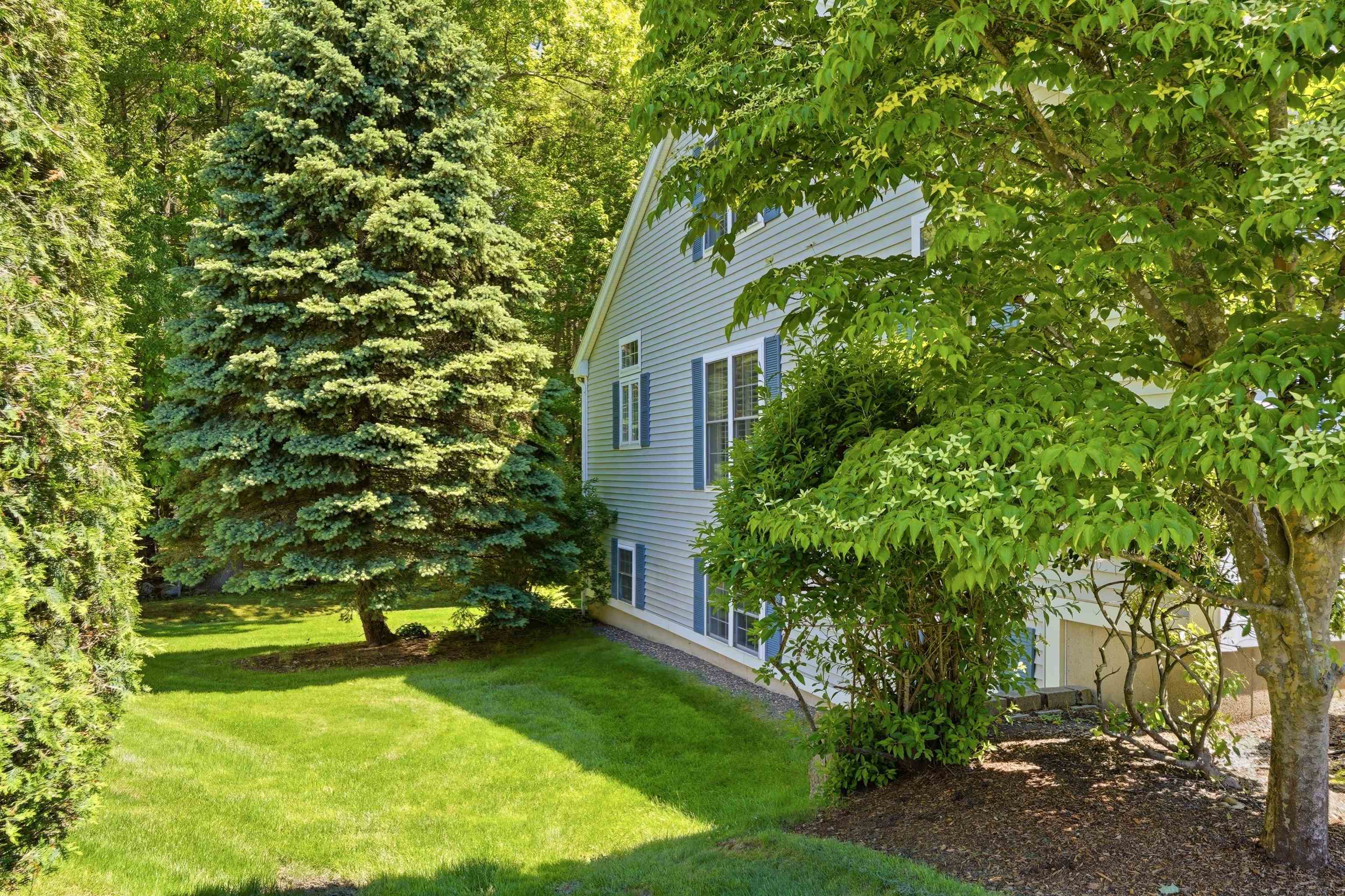 6 Meadowood Drive Exeter, NH 03833 - Photo 7 of 51