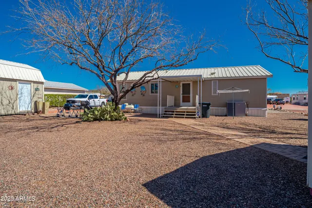 $280,000 | 30670 Wandering Way, Unit 165, Congress, AZ 85332