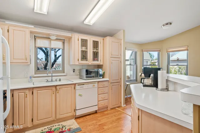 $280,000 | 30670 Wandering Way, Unit 165, Congress, AZ 85332