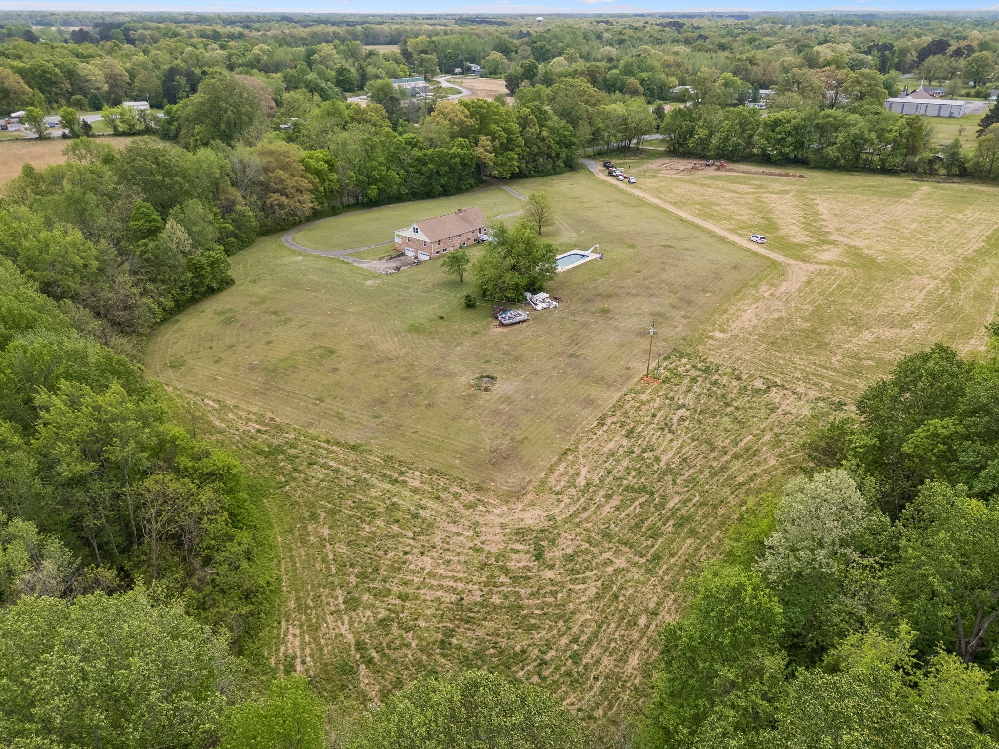 1059 Old Railroad Bed Road Taft, TN 38488 - Photo 14 of 41 a view of a field with an ocean