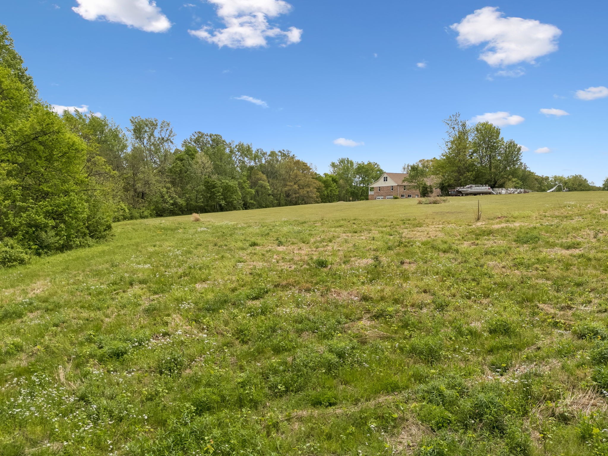 1059 Old Railroad Bed Road Taft, TN 38488 - Photo 30 of 41 a view of an ocean and a yard