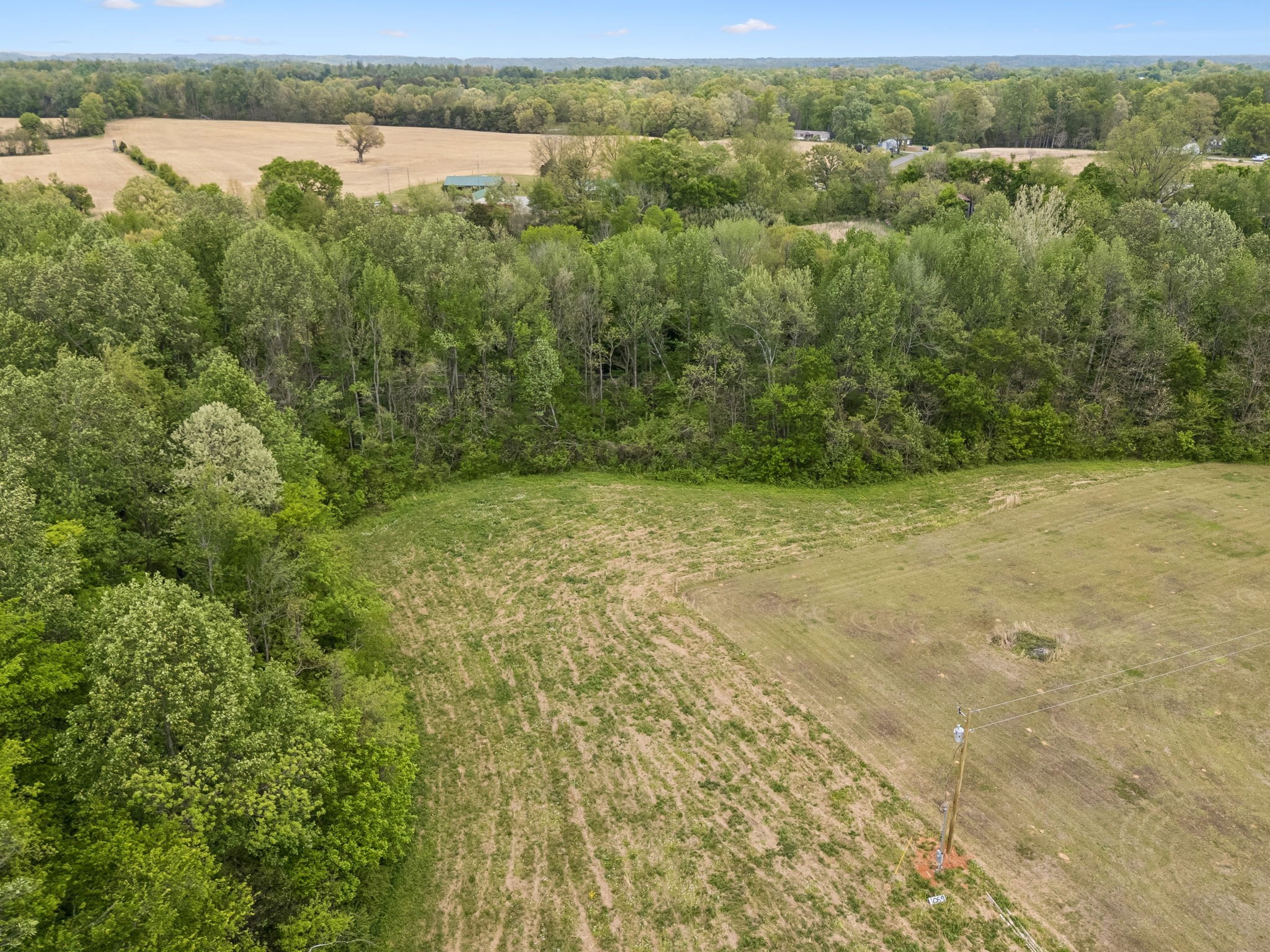 1059 Old Railroad Bed Road Taft, TN 38488 - Photo 36 of 41 a view of a lake with houses in the back
