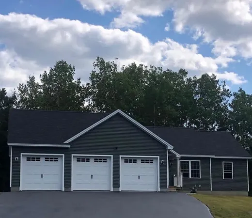$615,900 | 31 Meredith Drive, Windham, ME 04062