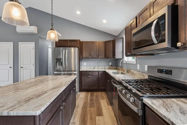 $598,900 | 31 Meredith Drive, Windham, ME 04062