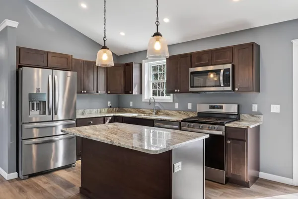 $598,900 | 31 Meredith Drive, Windham, ME 04062