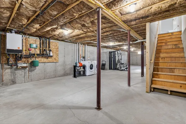 $598,900 | 31 Meredith Drive, Windham, ME 04062