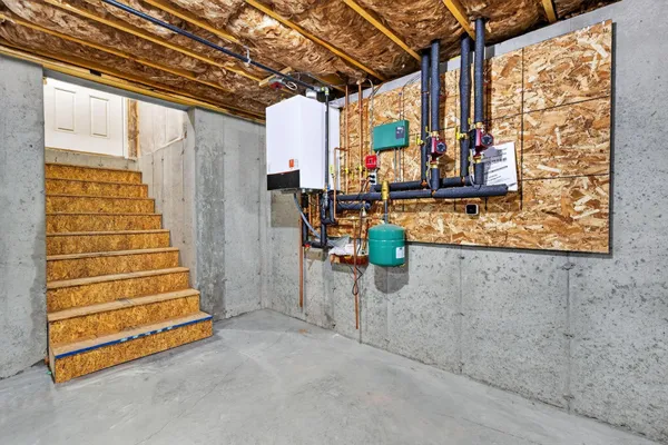 $598,900 | 31 Meredith Drive, Windham, ME 04062