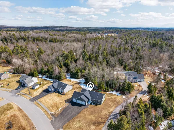 $598,900 | 31 Meredith Drive, Windham, ME 04062