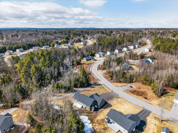 $598,900 | 31 Meredith Drive, Windham, ME 04062