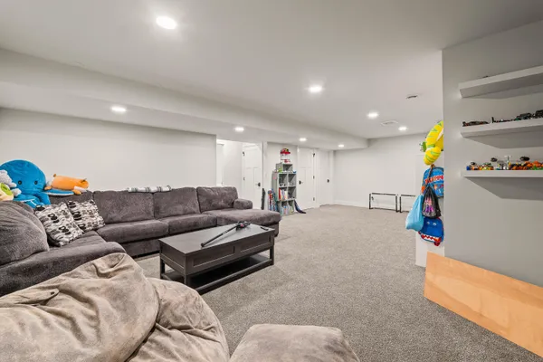 $679,900 | 3318 Limerick Lane, Sheboygan, WI 53083