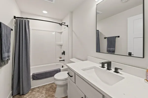 $679,900 | 3318 Limerick Lane, Sheboygan, WI 53083