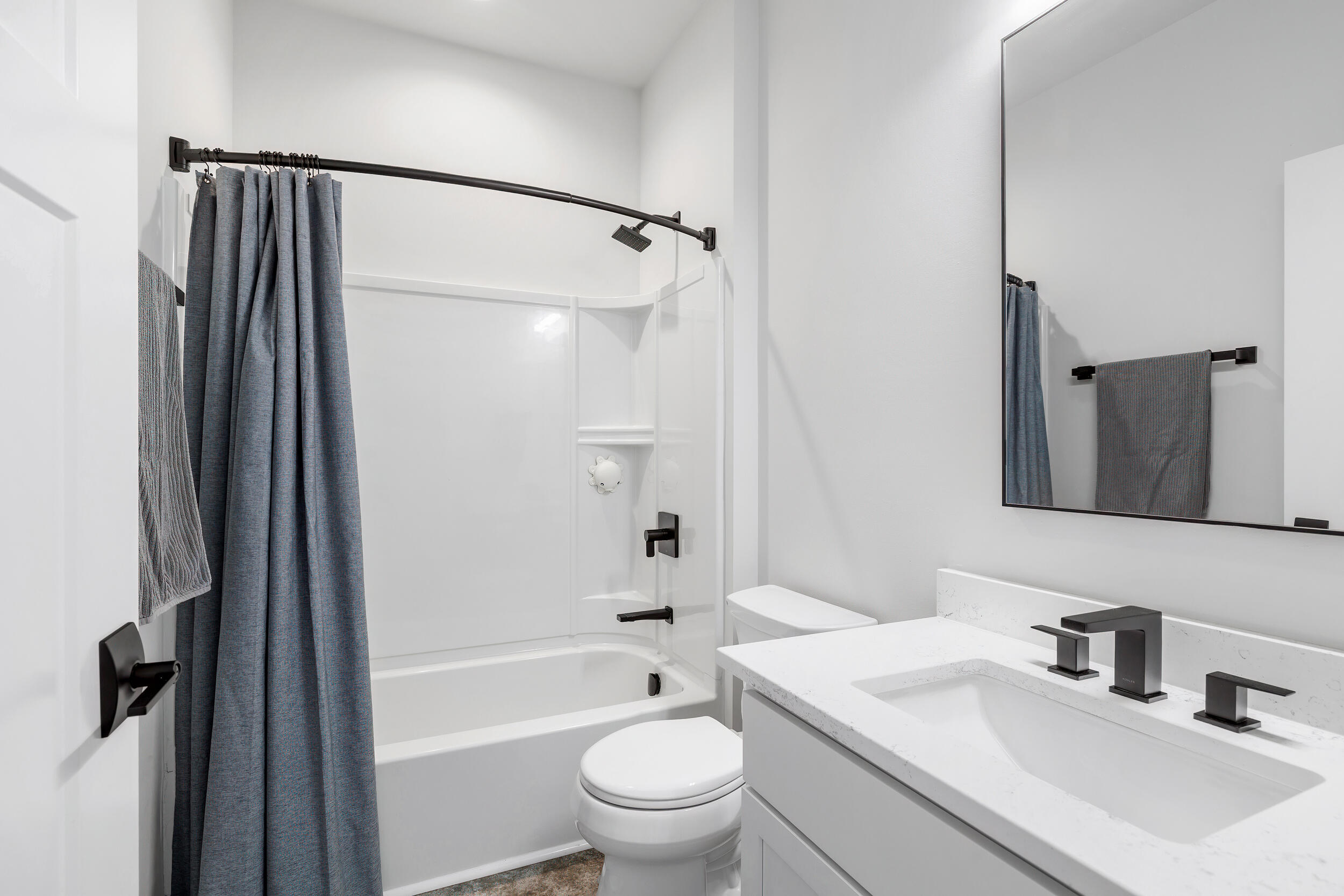 3318 Limerick Lane Sheboygan, WI 53083 - Photo 25 of 54 Main Level Full Bath